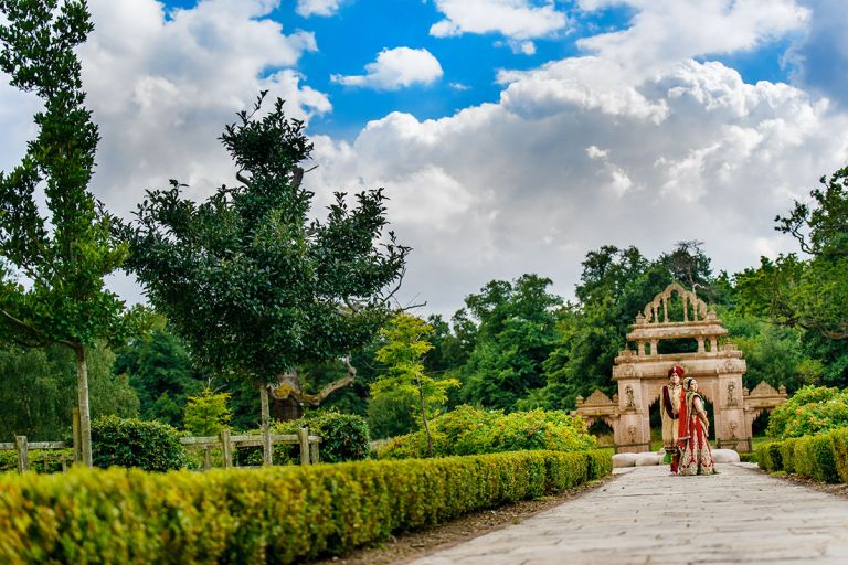 oshwal centre potters bar asian wedding photographer 1